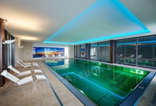 Hotelový nerezový bazén s přelivem 12x6 m, SPA RESORT Lednice